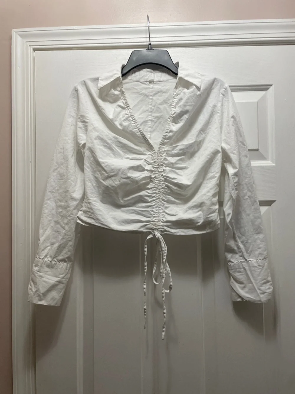Women's White Ruched Drawstring Crop Top - Picture 5 of 5